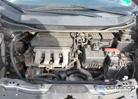 2010 Honda Fit z USA, uszkodzony, nr VIN JHMGE8H21AS006060